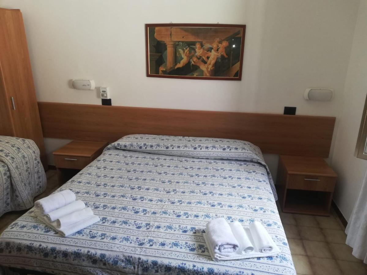 Hotel Arno Кианчано Терме Екстериор снимка
