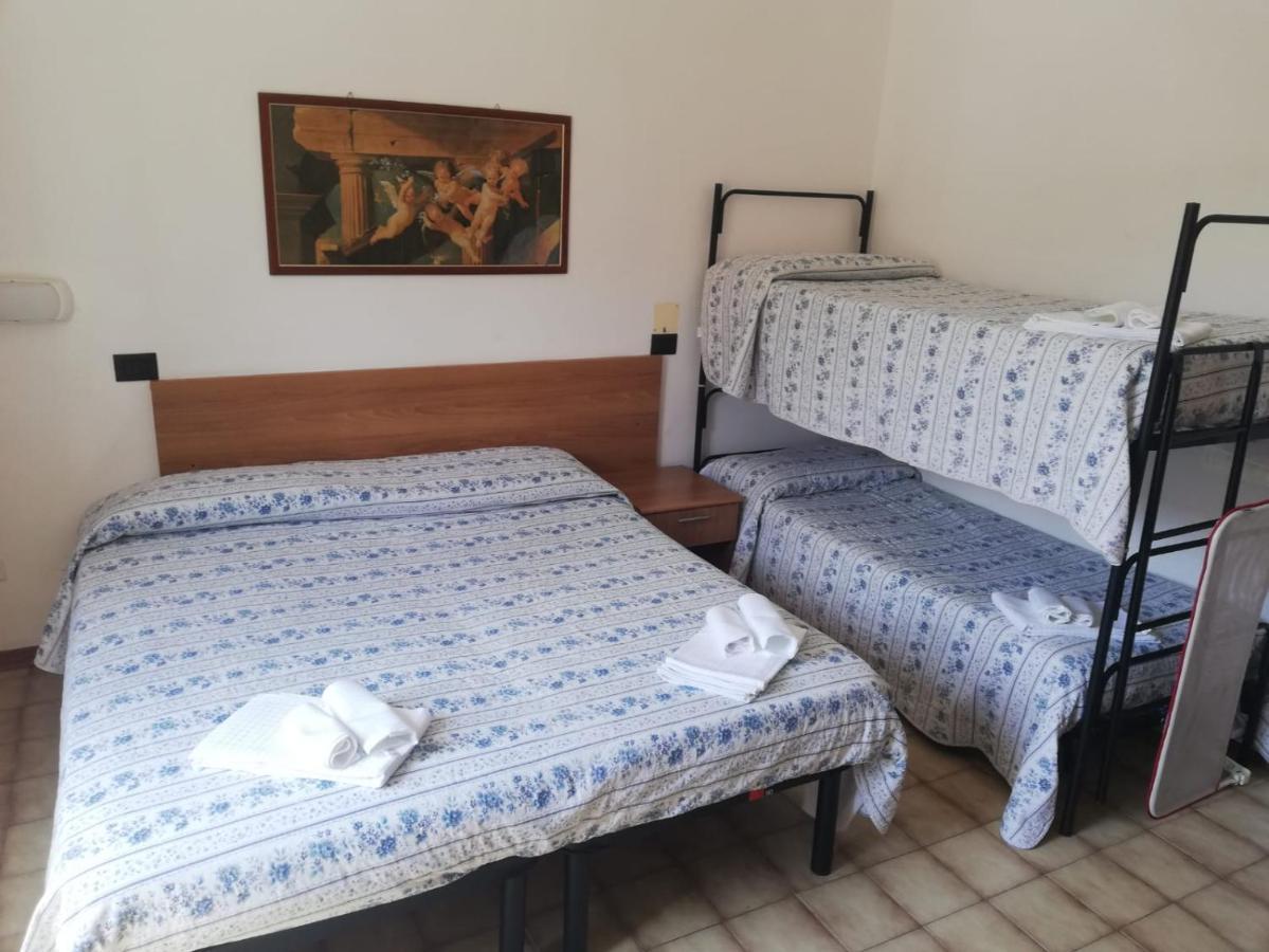 Hotel Arno Кианчано Терме Екстериор снимка